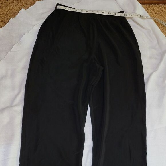 Qvc Susan Graver Liquid Knit Black Pants SMALL Mint Condition - Picture 2 of 9